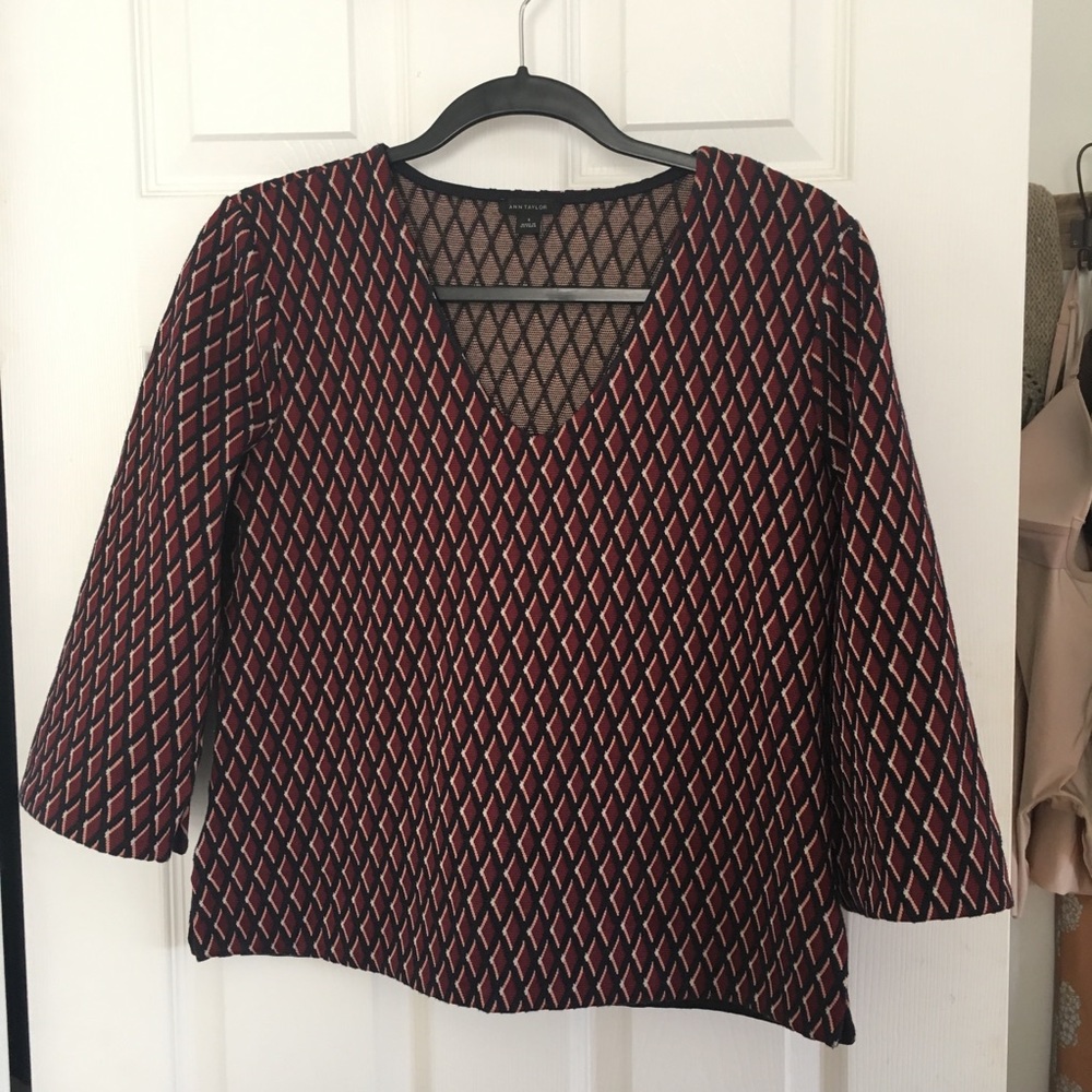 Ann Taylor 70s top